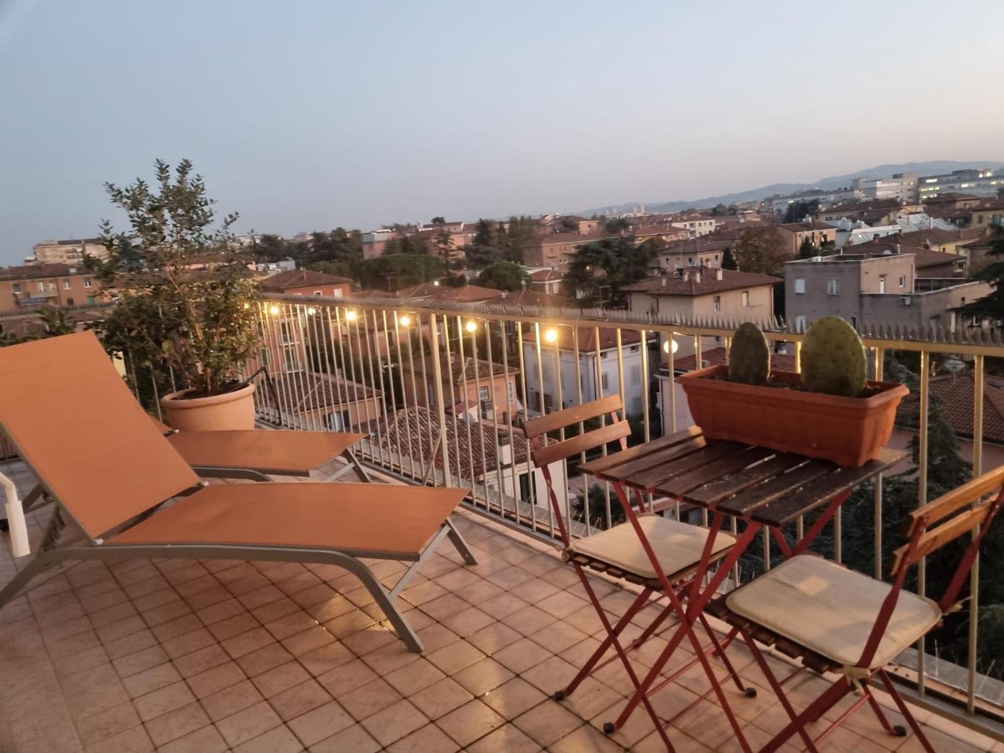 Bellavista Panoramic Terrace Appartamento Con Terrazza Zona Sant Orsola Bolonya Dış mekan fotoğraf